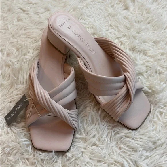 Marco Tozzi Size 6-1/2 to 7 Blush Pink 1-1/2” Heeled Sandals New - Picture 3 of 10
